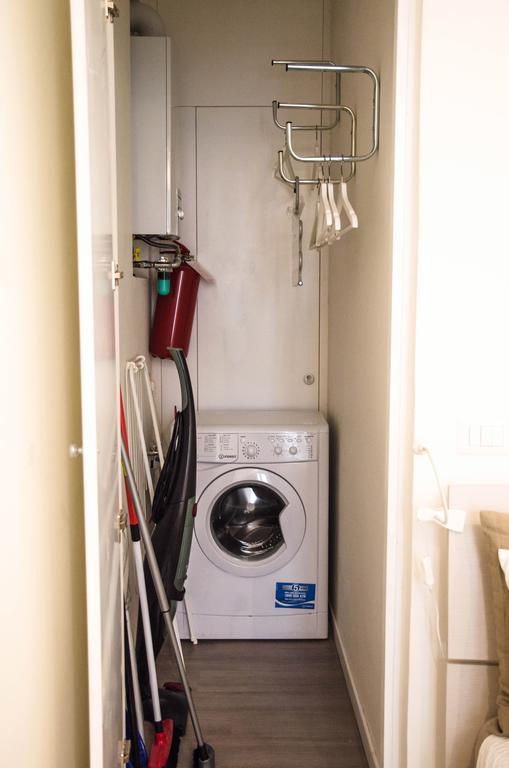 Madonna Dei Monti Apartman Róma Kültér fotó